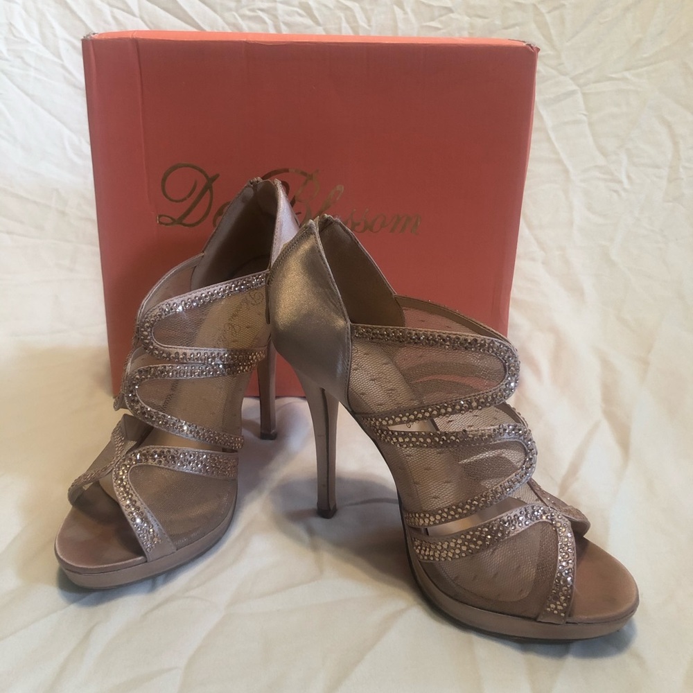 De Blossom Collection Formal Heel